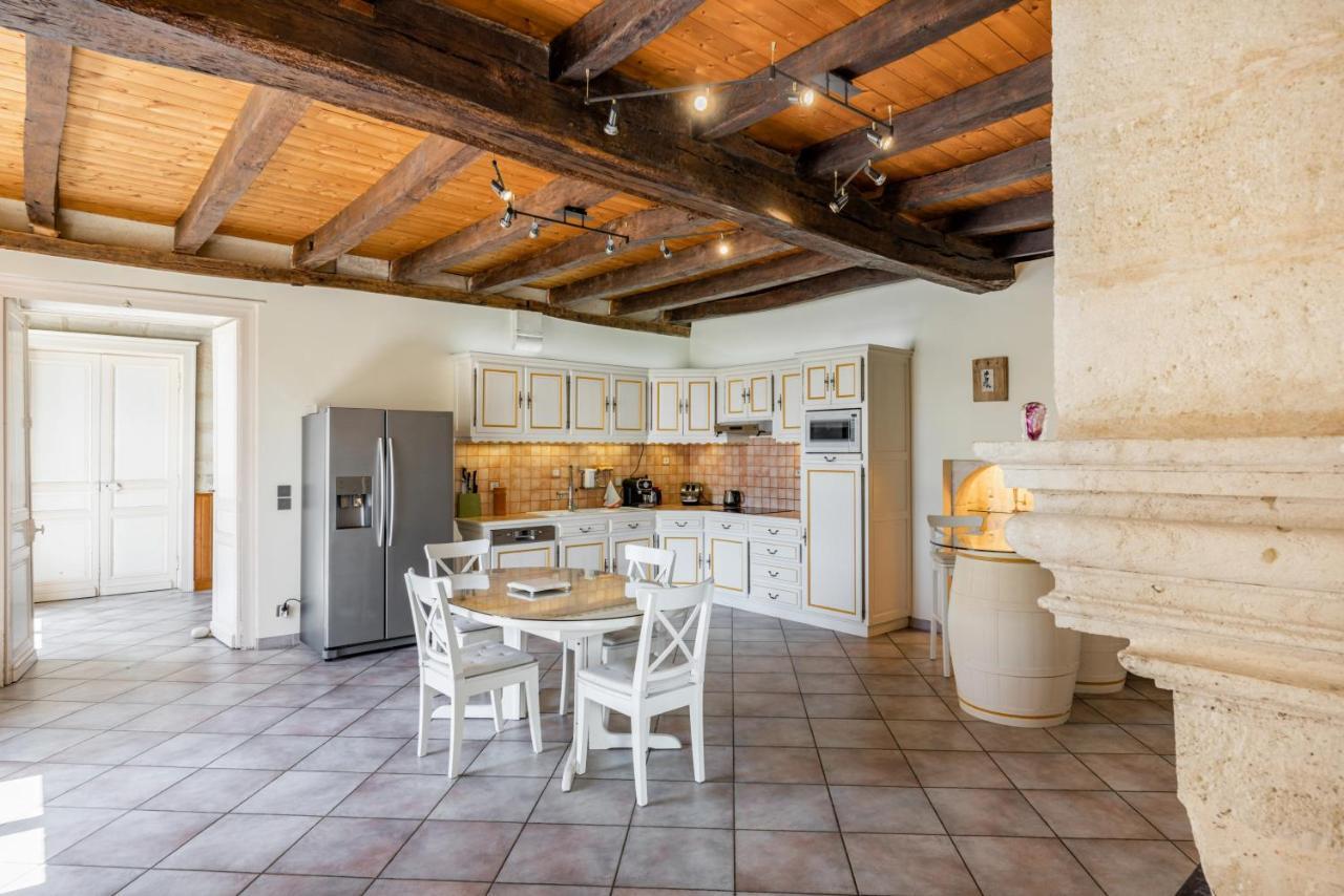Domaine De Meyney Apartman Villegouge Kültér fotó